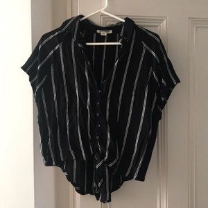 Billabong tie front shirt